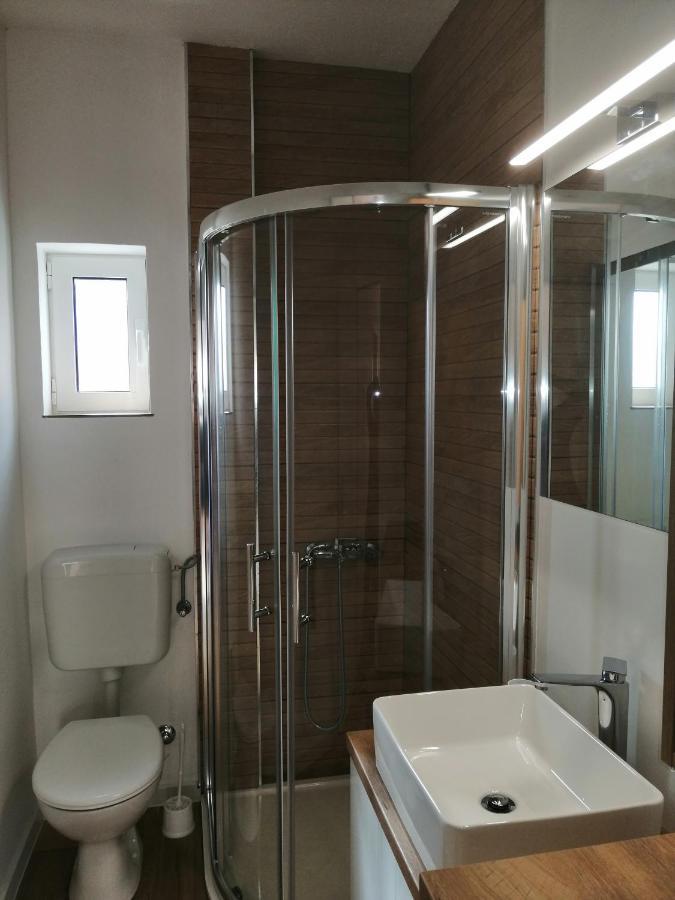 Appartement Deny à Žaborić Extérieur photo